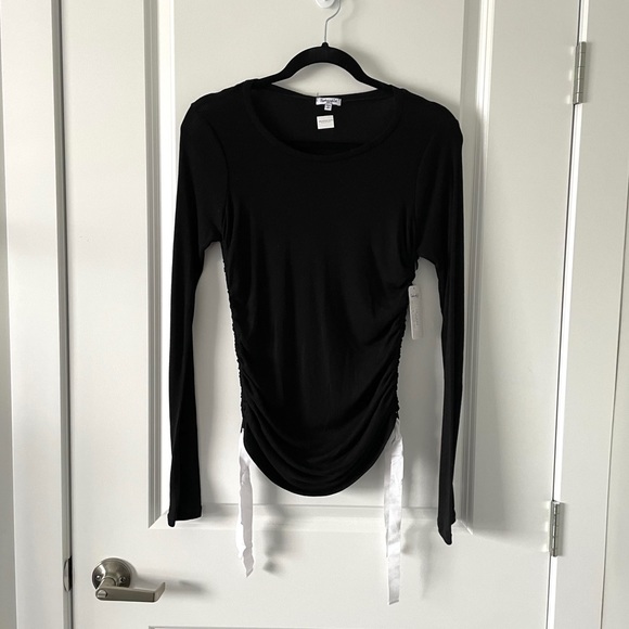 Splendid Tops - NWT SPLENDID / RUCHED BLACK LONG SLEEVE TOP